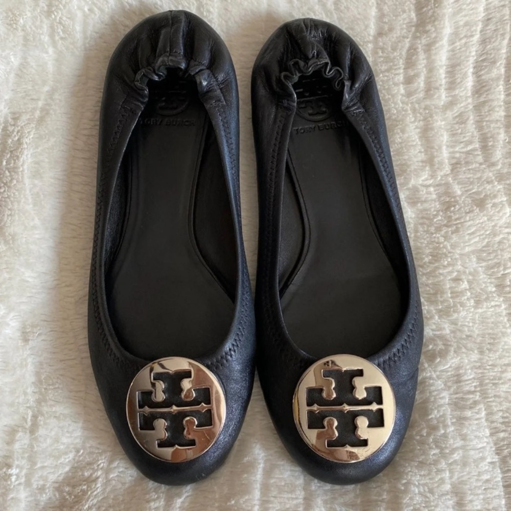 Tory Burch Reva black leather flats Size 9.5